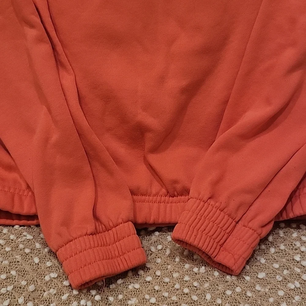 Minnie Mouse Sweatsuit - Picture 8 of 16